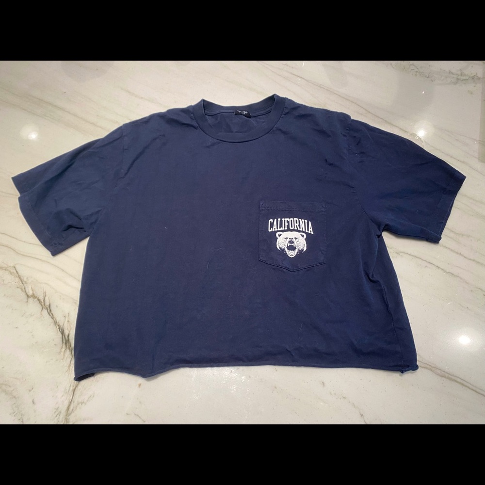 brandy melville (john galt) california bear shirt